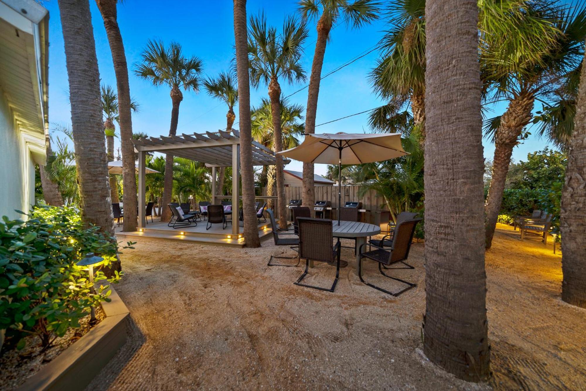 Boutique Vacation Rental Complex At Beach Коко-Біч Екстер'єр фото